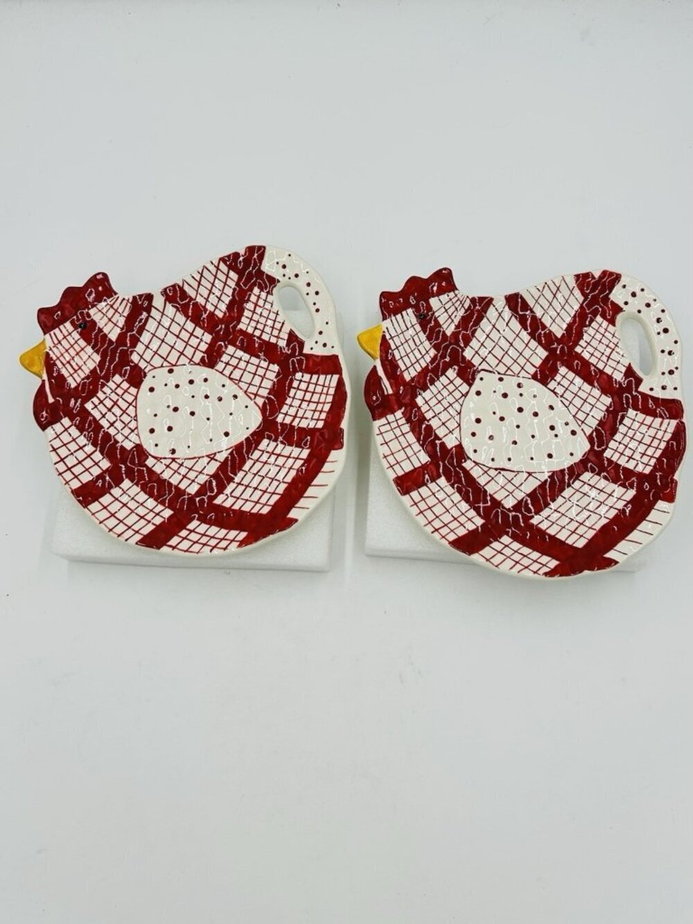 Decorative Rooster Chicken Shaped 8.5" Plates Red White Ceramic Set of 2
